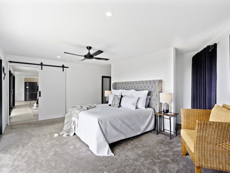 18 Bluebird Lane, Reedy Creek QLD 4227