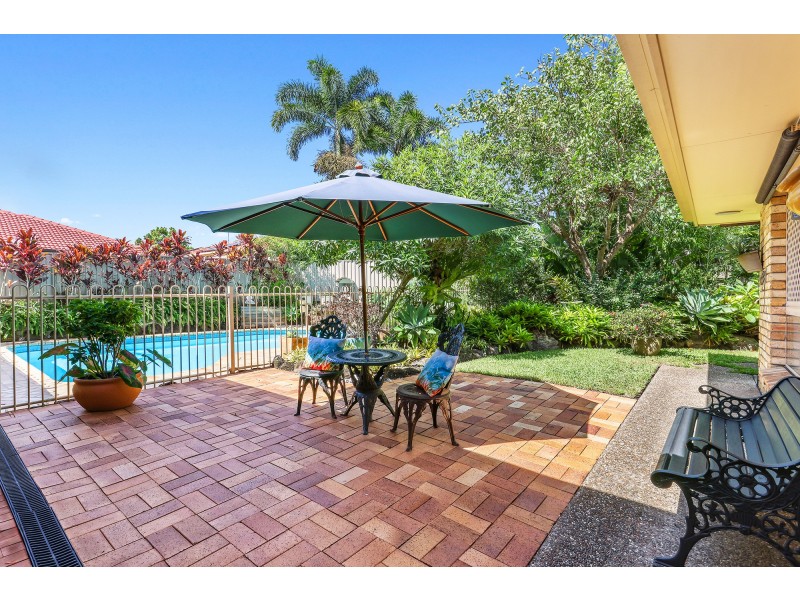 14 Kensington Street, Robina QLD 4226