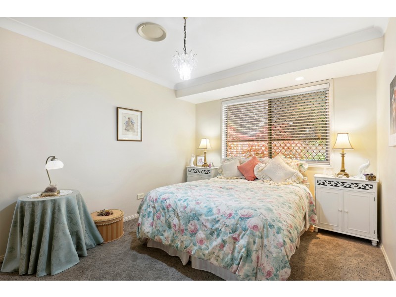 14 Kensington Street, Robina QLD 4226