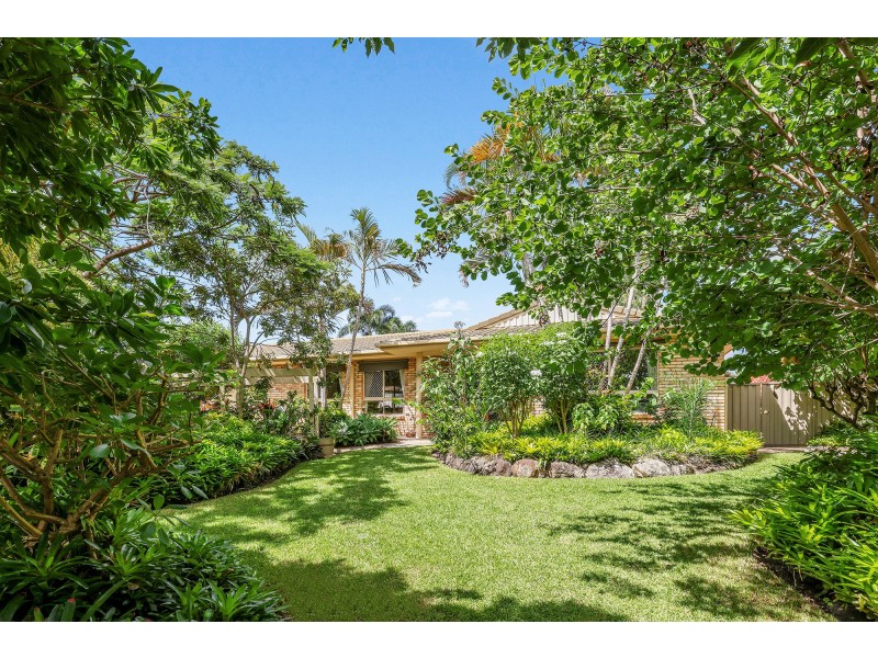 14 Kensington Street, Robina QLD 4226