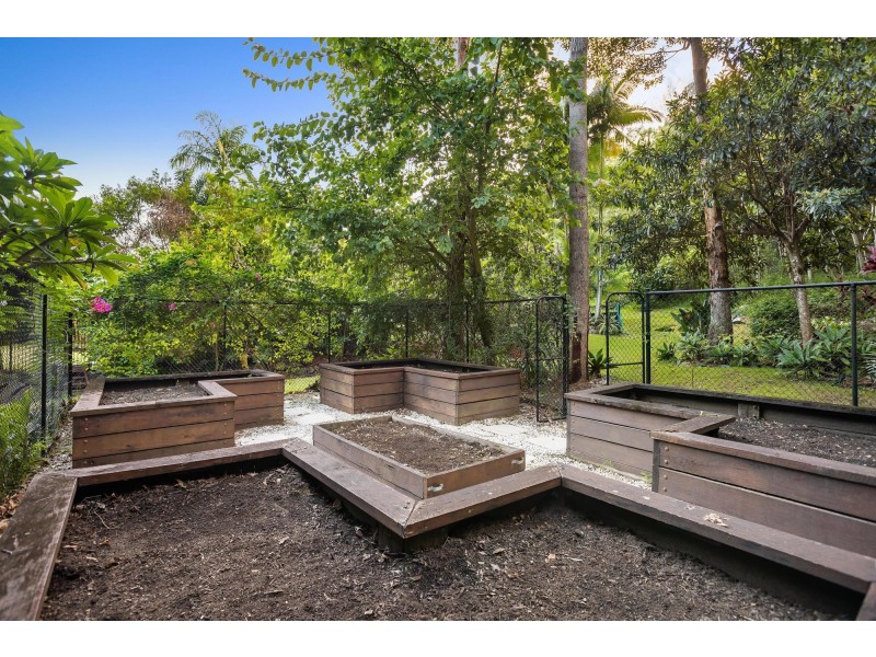 75 Whiteash Road, Bonogin QLD 4213