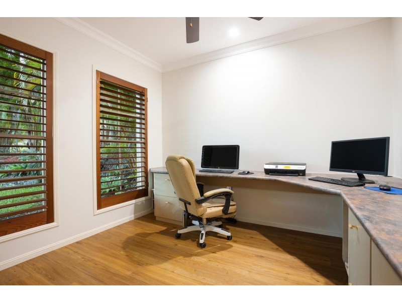 75 Whiteash Road, Bonogin QLD 4213