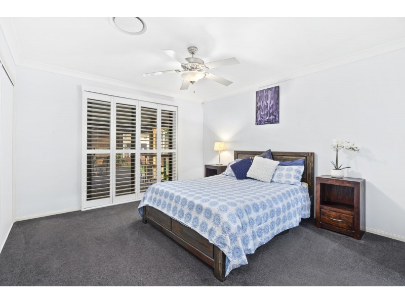 18 Huxley Court, Pacific Pines QLD 4211