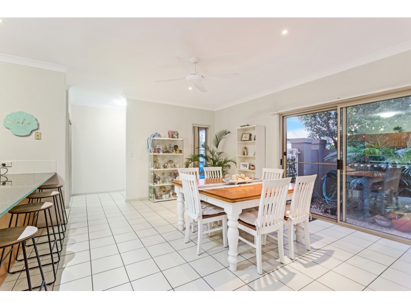 1/3 Winton Terrace, Varsity Lakes QLD 4227