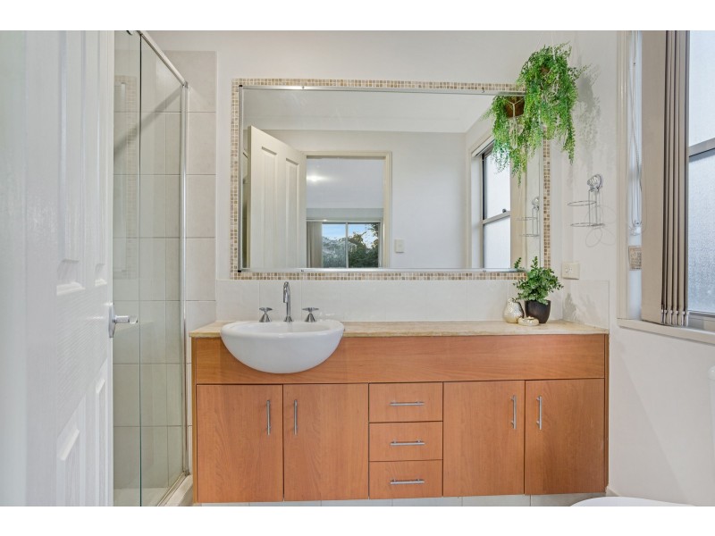 1/3 Winton Terrace, Varsity Lakes QLD 4227