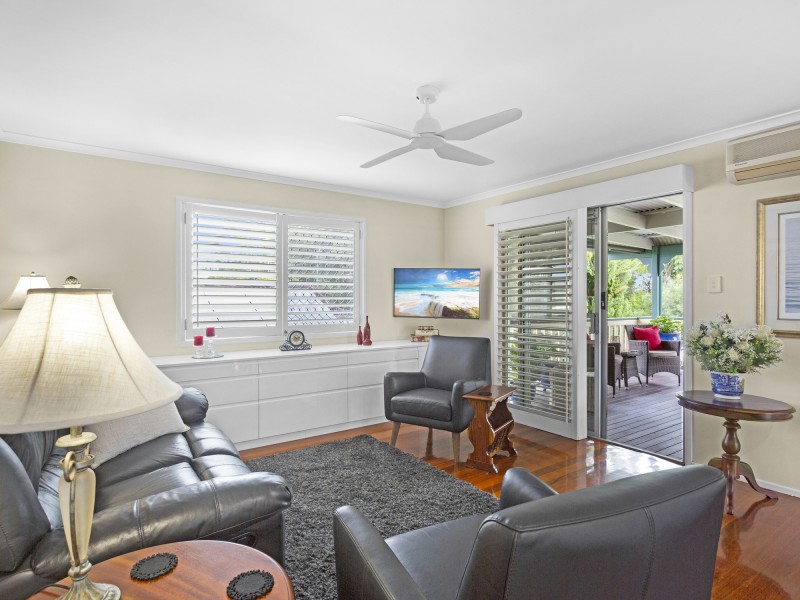 53 Baratta Street, Southport QLD 4215