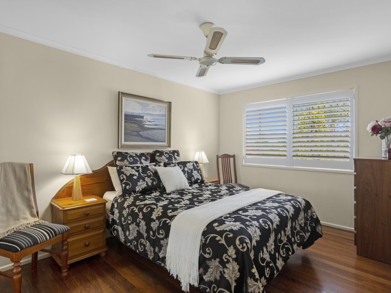 53 Baratta Street, Southport QLD 4215