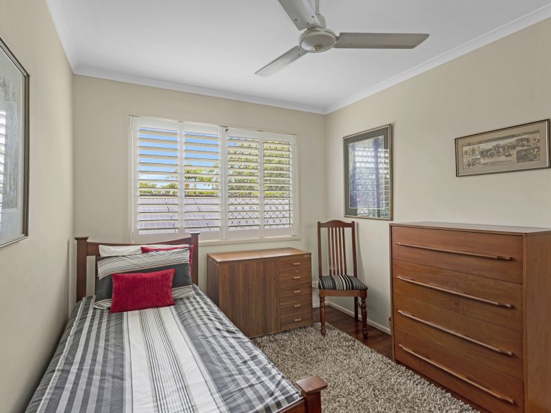 53 Baratta Street, Southport QLD 4215