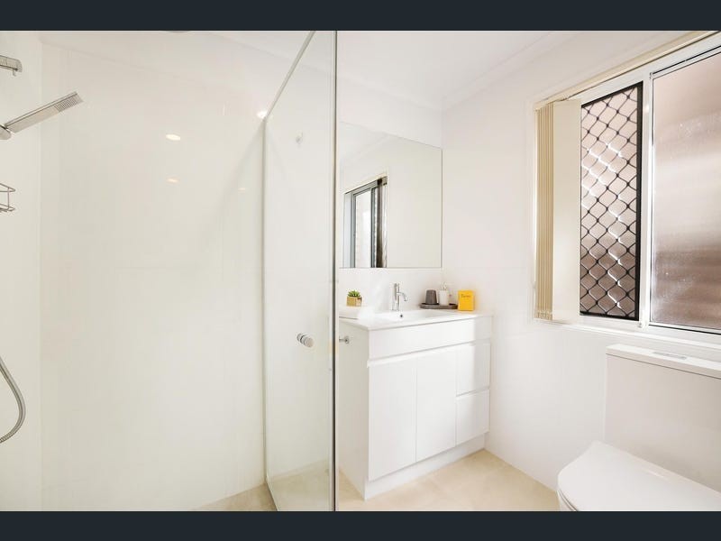 14 Wisconsin Street, Varsity Lakes QLD 4227