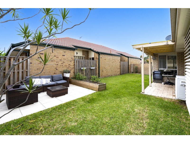 14 Wisconsin Street, Varsity Lakes QLD 4227