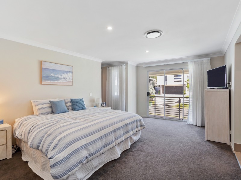 10 Greenview Place, Reedy Creek QLD 4227