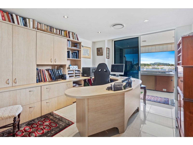 174/251 Varsity Parade, Varsity Lakes QLD 4227