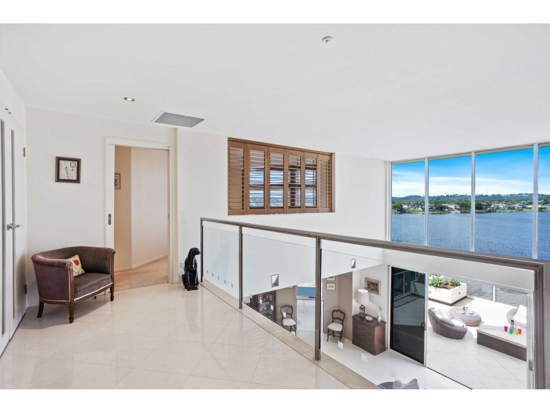 174/251 Varsity Parade, Varsity Lakes QLD 4227