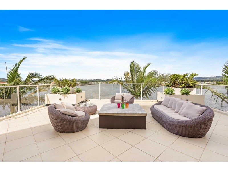 174/251 Varsity Parade, Varsity Lakes QLD 4227