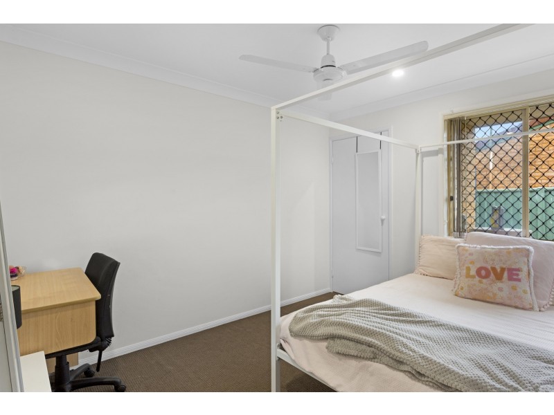 11 Tattler Way, Burleigh Waters QLD 4220