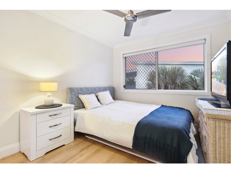 92 Verona Circuit, Burleigh Waters QLD 4220