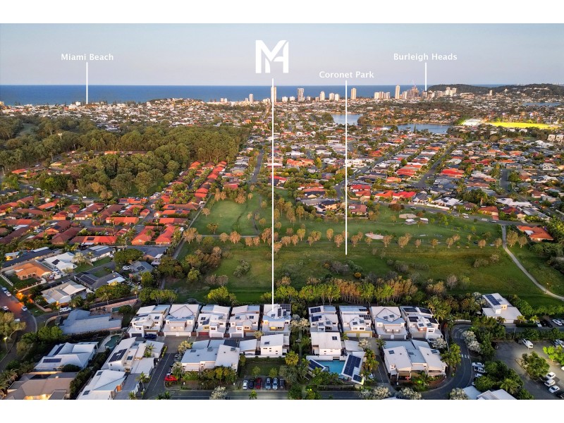92 Verona Circuit, Burleigh Waters QLD 4220