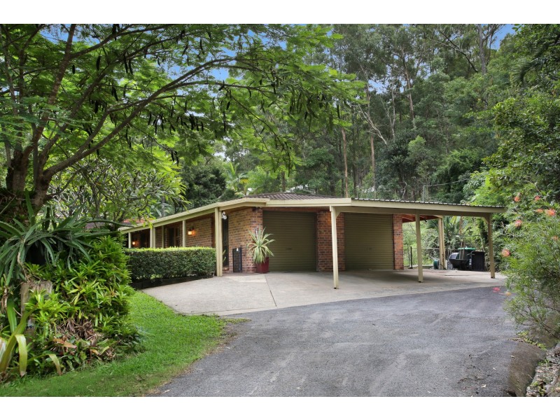 15 Thredbo Drive, Worongary QLD 4213