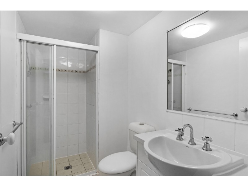 5/52 Queen Street, Southport QLD 4215
