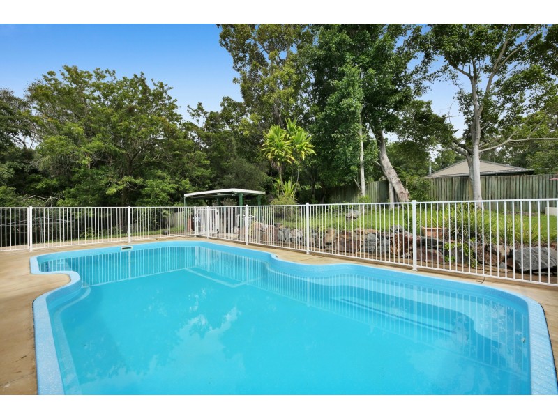 28 Thredbo Drive, Worongary QLD 4213