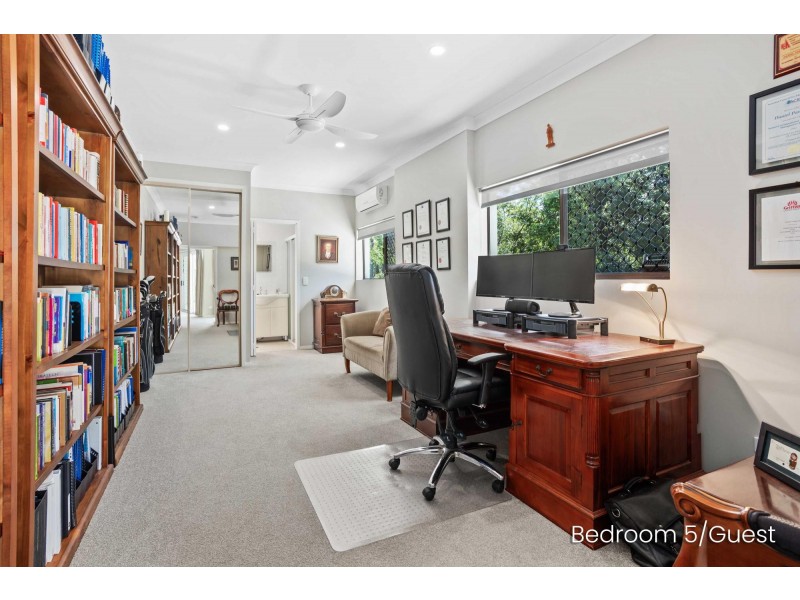 5 Rutherglen Court, Tallai QLD 4213