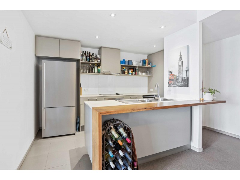 231/129 Laver Drive, Robina QLD 4226