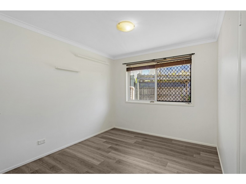 12 Adams Avenue, Miami QLD 4220