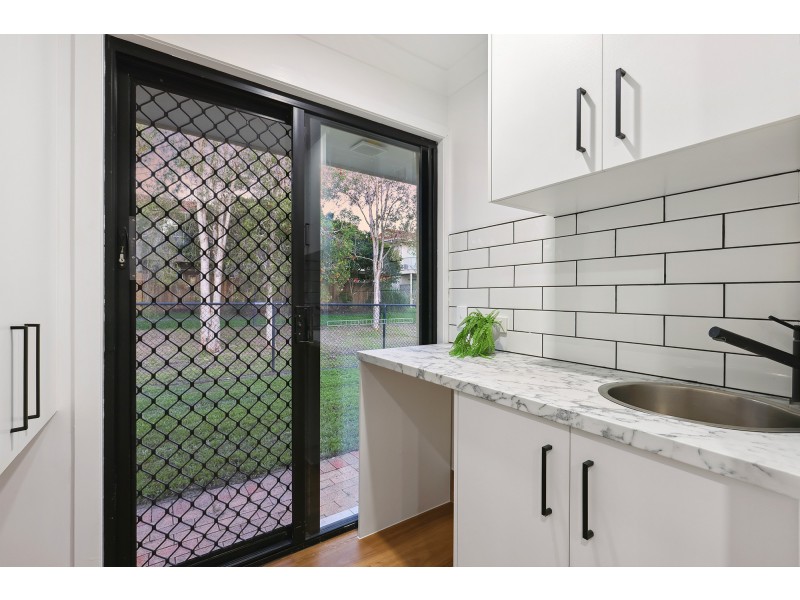 16/302 Christine Avenue, Varsity Lakes QLD 4227
