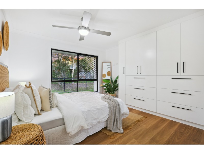 16/302 Christine Avenue, Varsity Lakes QLD 4227