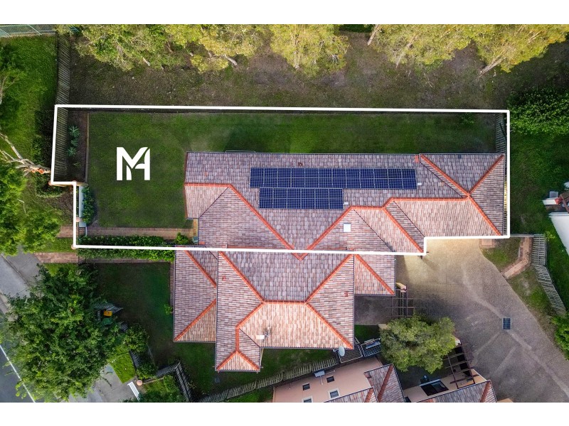 16/302 Christine Avenue, Varsity Lakes QLD 4227
