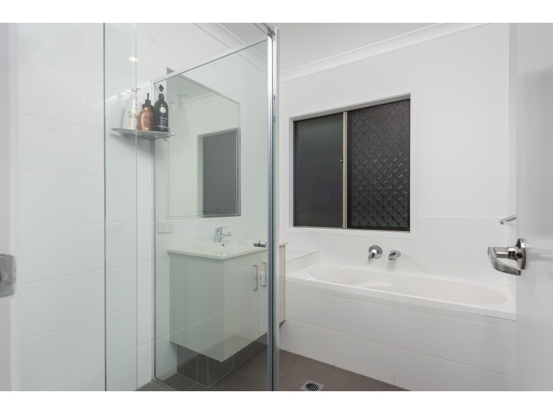 57/45 Lancashire Drive, Mudgeeraba QLD 4213