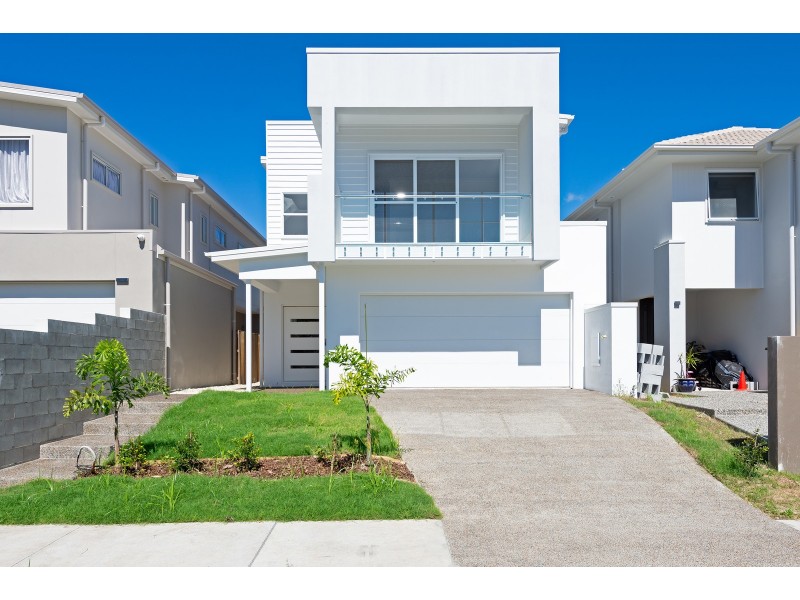 23 Sickle Avenue, Hope Island QLD 4212