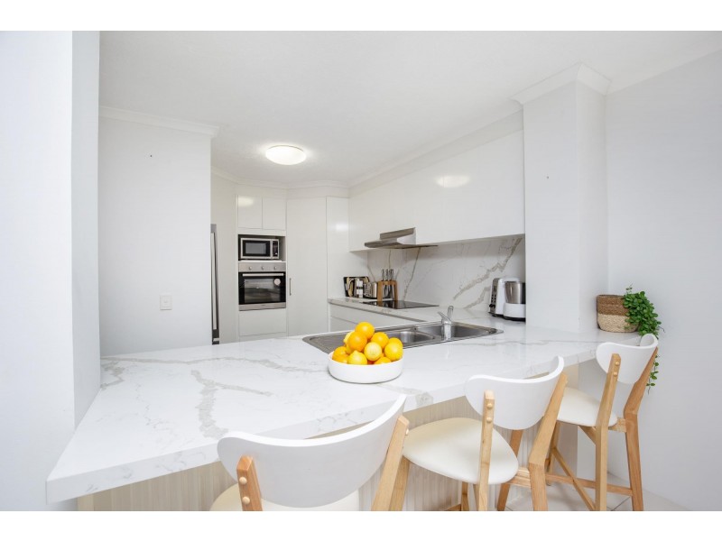 3/16 Djerral Avenue, Burleigh Heads QLD 4220