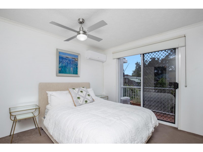 3/16 Djerral Avenue, Burleigh Heads QLD 4220