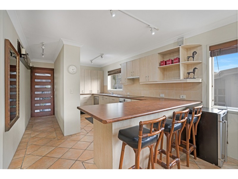 4/70 Marine Parade, Miami QLD 4220