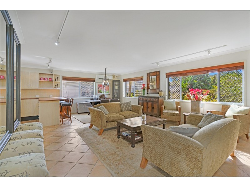 4/70 Marine Parade, Miami QLD 4220