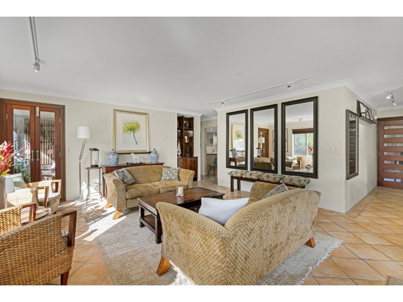 4/70 Marine Parade, Miami QLD 4220