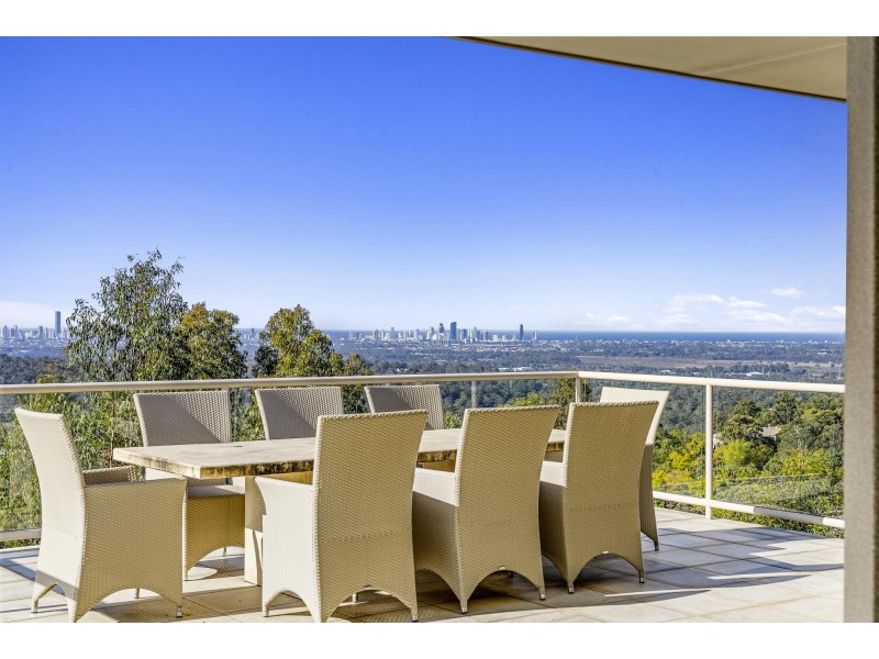 109 The Panorama, Tallai QLD 4213