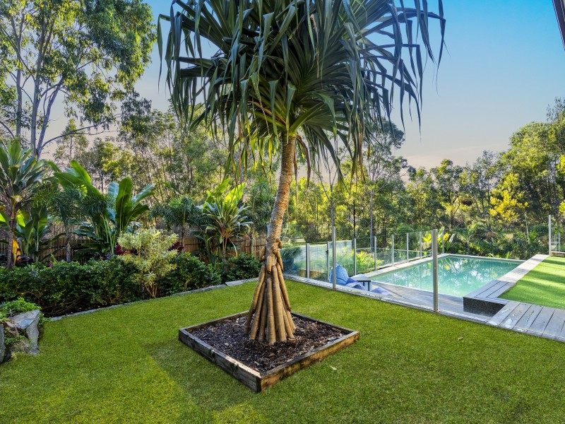 10 Wilcox Close, Reedy Creek QLD 4227