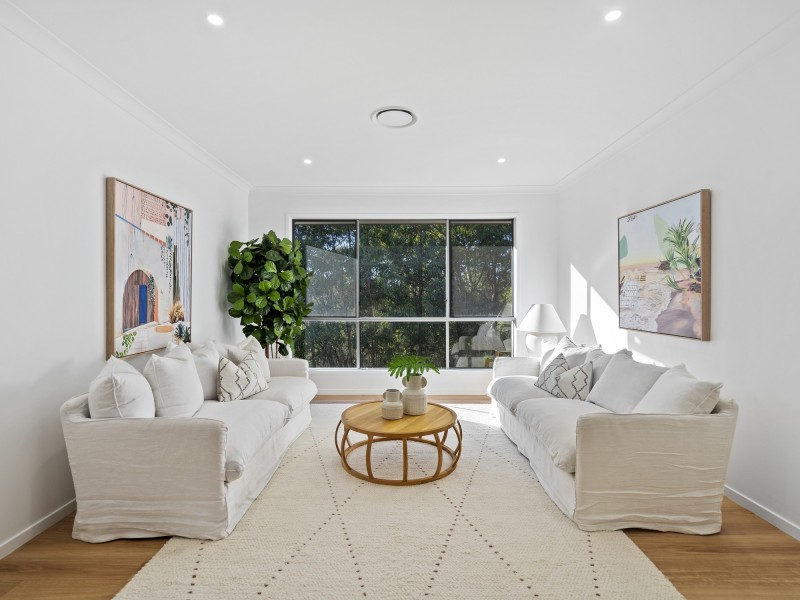 10 Wilcox Close, Reedy Creek QLD 4227