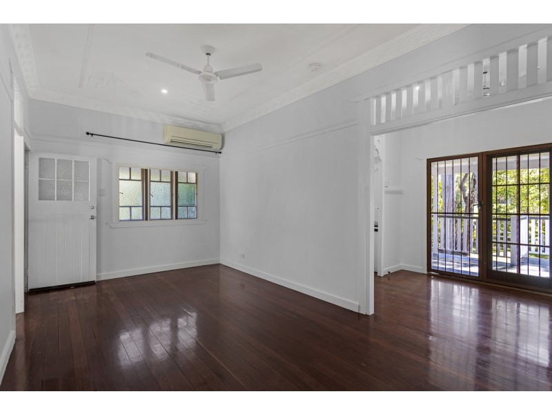 2/8 Tallai Road, Tallai QLD 4213