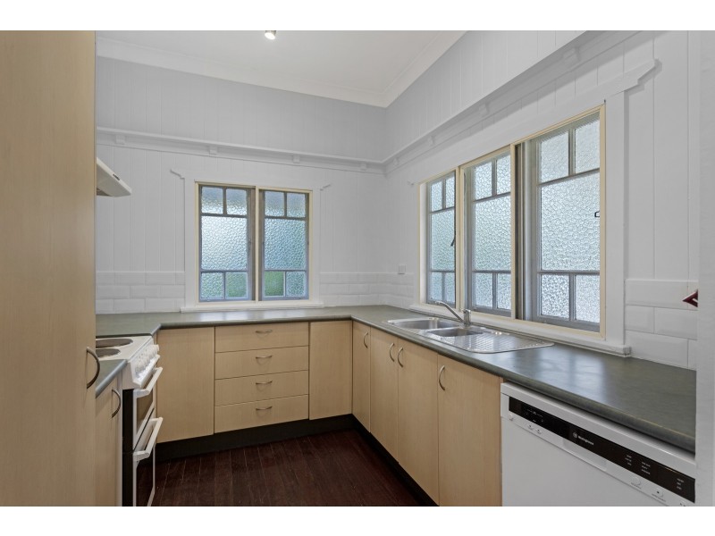 2/8 Tallai Road, Tallai QLD 4213