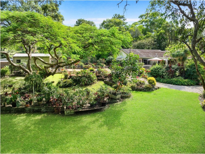 22 Viscount Drive, Tallai QLD 4213