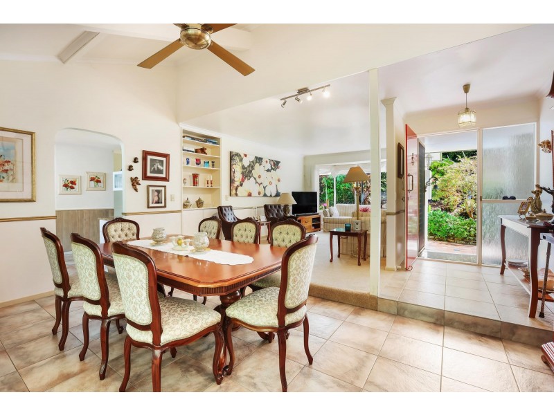 22 Viscount Drive, Tallai QLD 4213