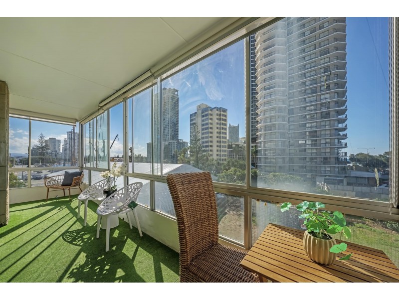 7/64 The Esplanade, Surfers Paradise QLD 4217