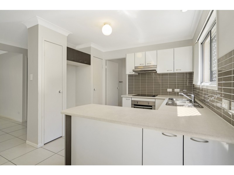 7/131 McAuley Parade, Pacific Pines QLD 4211