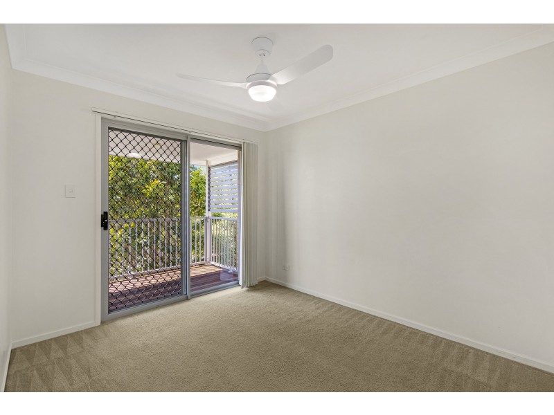 7/131 McAuley Parade, Pacific Pines QLD 4211