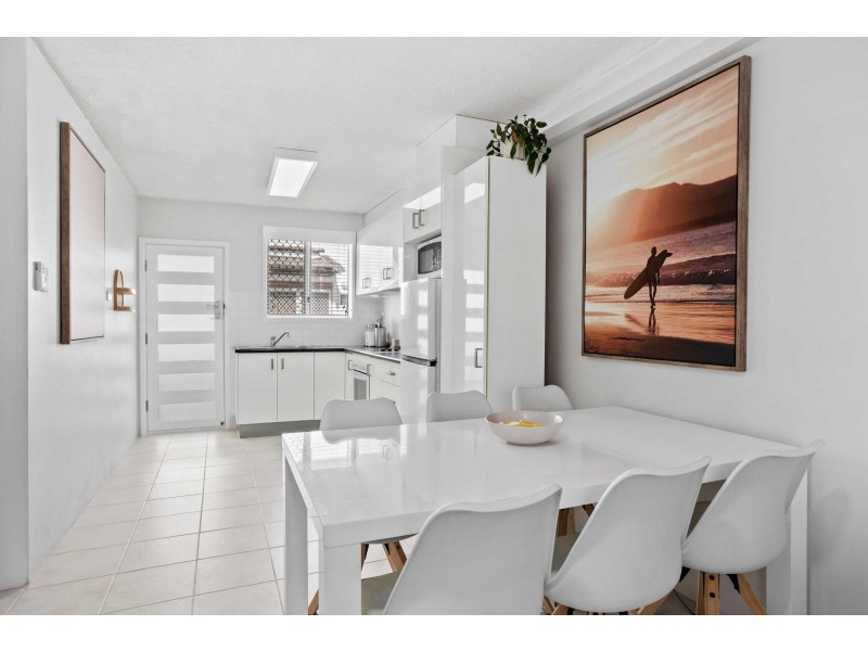 6/8-12 Marine Parade, Miami QLD 4220