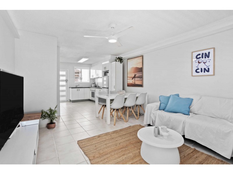 6/8-12 Marine Parade, Miami QLD 4220