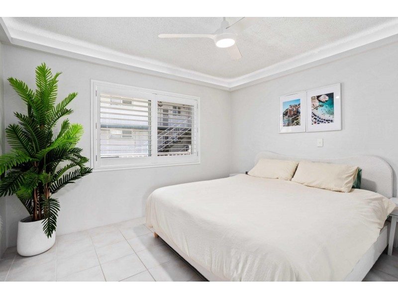 6/8-12 Marine Parade, Miami QLD 4220